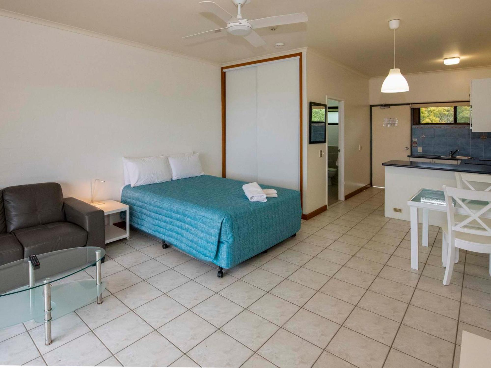 Anchorage On Straddie Пойнт Лукаут Стая снимка